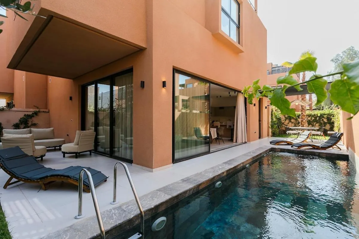 Beautiful 4 Bedroom Rooftop Pool Villa Marrakesh Apartment
