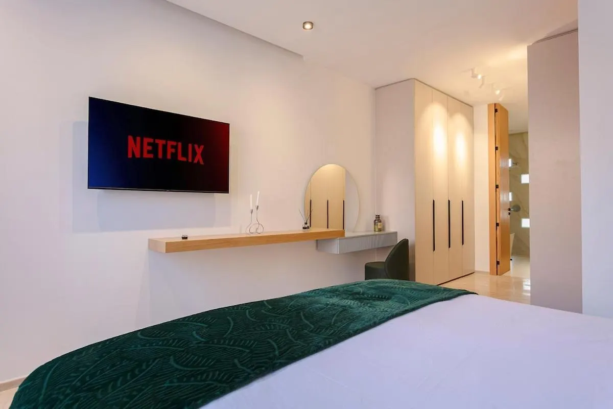 Beautiful 4 Bedroom Rooftop Pool Villa Marrakesh 0*,  Morocco
