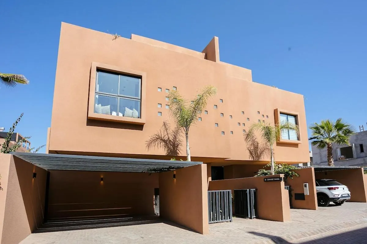 Beautiful 4 Bedroom Rooftop Pool Villa Marrakesh Apartment