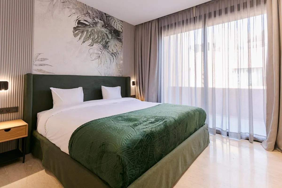 Beautiful 4 Bedroom Rooftop Pool Villa Marrakesh Morocco